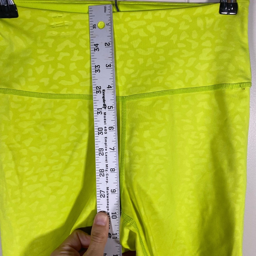 NWT IVL COLLECTIVE  High Waist Hydrasculpt Bike Shorts Neon‎ Lime Womens 6 - Picture 8 of 9